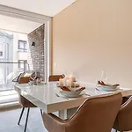 Casiola - Modern With Sunny Terrace In Apartamento *