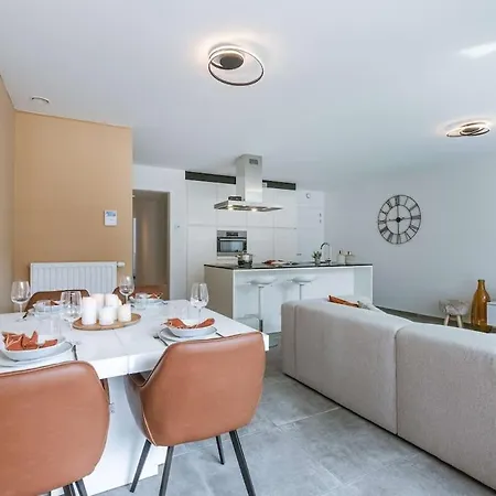 شقة Casiola - Modern With Sunny Terrace In *