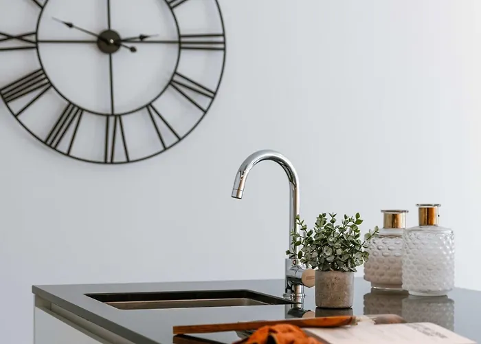 Appartement Huswell - Modern With Sunny Terrace In *