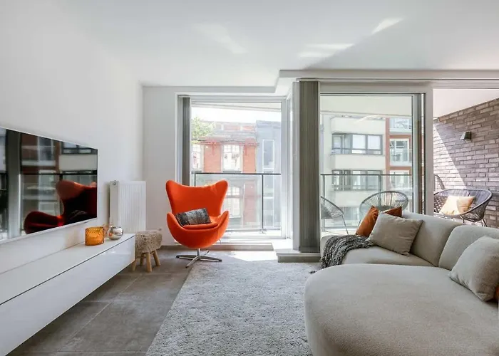 Huswell - Modern With Sunny Terrace In Apartmán