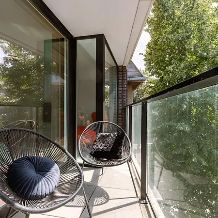 דירה Huswell - Modern With Sunny Terrace In *