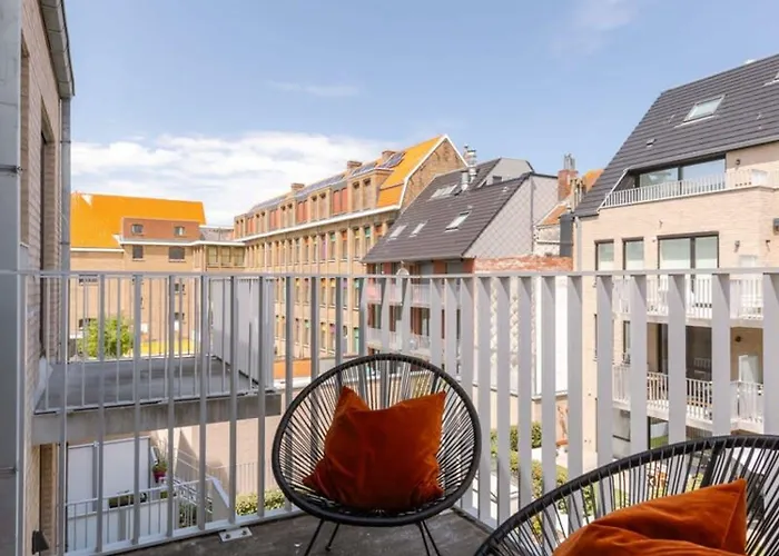 Apartamento Casiola - Modern With Sunny Terrace In