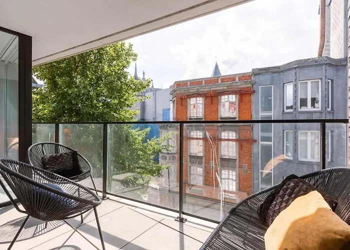 Apartamento Casiola - Modern With Sunny Terrace In *